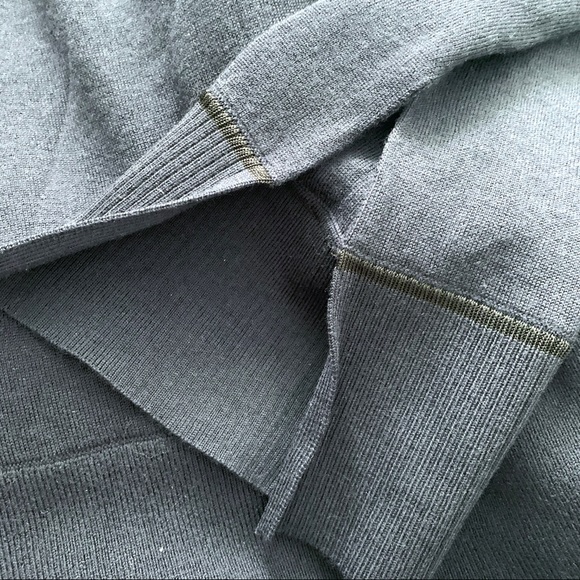 CLUB MONACO Vikki wool sweater v neck NWT - Picture 6 of 6